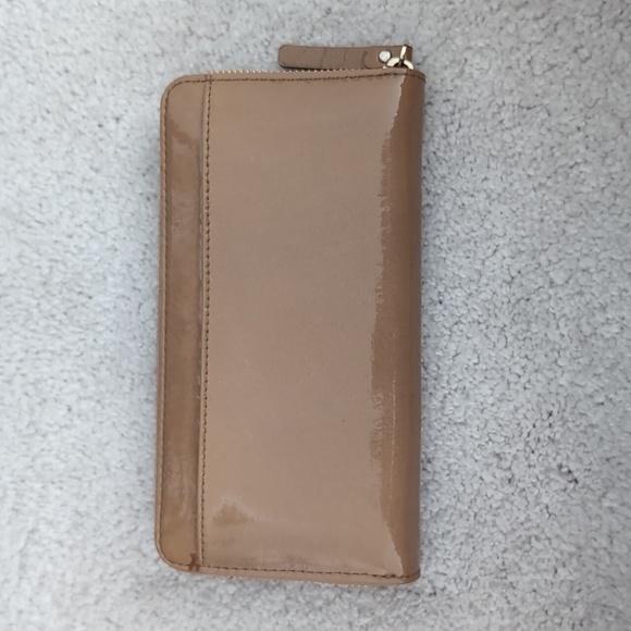 Kate Spade wallet - Picture 2 of 10